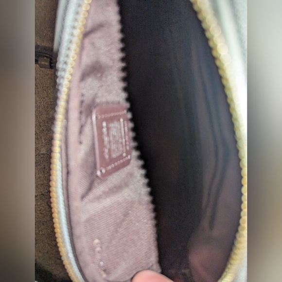 COACH Prairie Rivet Double Zip Suede Crossbody Clutch HEATHER GREY VGUC - Picture 14 of 15